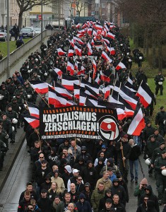 Nazi-Demonstration am 10. Todestag von Thomas "Schmuddel" Schulz