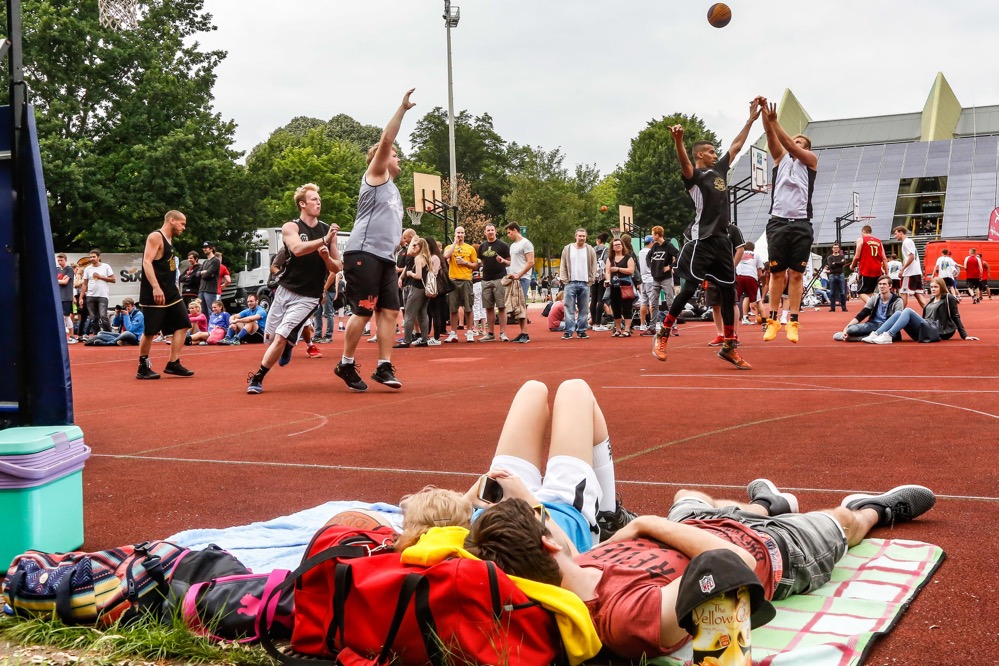 do-Streetbasketball-Tour