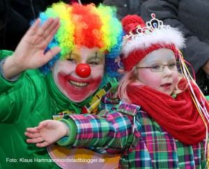 Rosenmontagszug auf der Münsterstraße