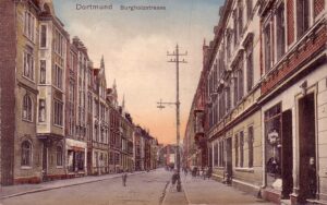 Der südliche Abschnitt der Burgholzstraße hatte schon vor dem Ersten Weltkrieg einen städtischen Charakter.