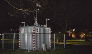 Der mobile Videocontainer ist Bestandteil der Videobeobachtung der Polizei im Keuning-Park.
